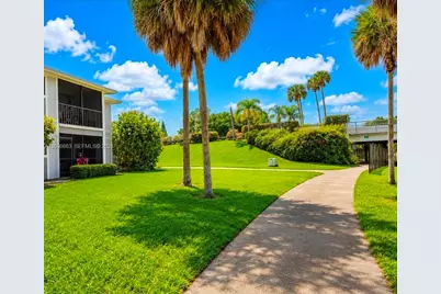 9707 Hammocks Blvd #103, Miami, FL 33196 - Photo 5