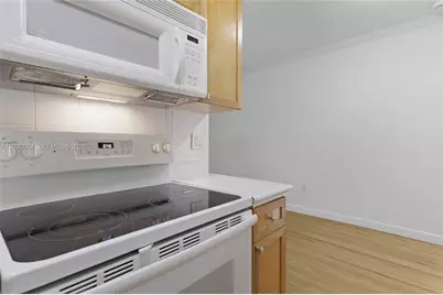 45 Antilla Ave #2K, Coral Gables, FL 33134 - Photo 9