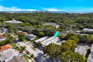 2150 SW 26th St, Miami, FL 33133 - Photo 9