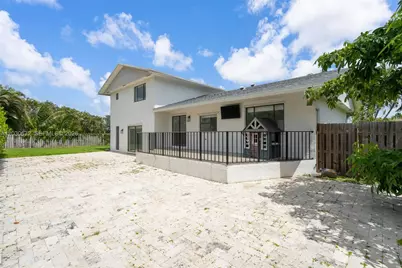 9340 NW 32nd St, Sunrise, FL 33351 - Photo 27