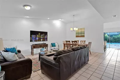 15139 SW 92nd Ter, Miami, FL 33196 - Photo 9