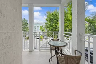 10718 NW 76th Ln, Doral, FL 33178 - Photo 3