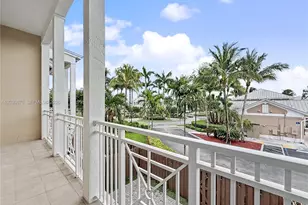 10718 NW 76th Ln, Doral, FL 33178 - Photo 23