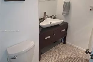 3545 NE 166th St, North Miami Beach, FL 33160 - Photo 15