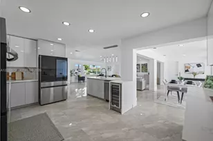 7905 9th Ave S, Saint Petersburg, FL 33707 - Photo 15