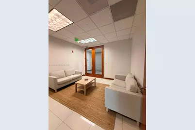 1000 NW 57 Ct #930, Miami, FL 33126 - Photo 11