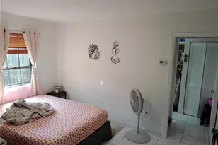 10812 SW 33rd St, Miami, FL 33165 - Photo 11