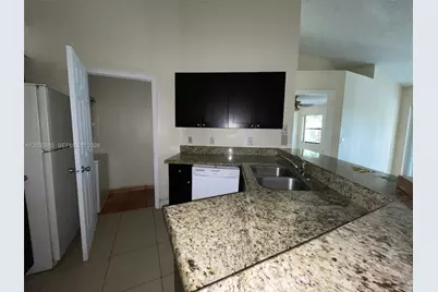 9999 Summerbreeze Dr #915, Sunrise, FL 33322 - Photo 9