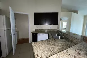 9999 Summerbreeze Dr, Sunrise, FL 33322 - Photo 9