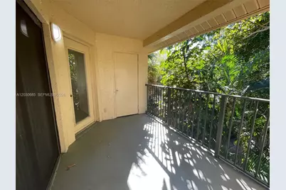 9999 Summerbreeze Dr #915, Sunrise, FL 33322 - Photo 23
