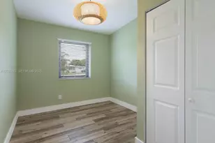 11431 SW 40th Terrace, Miami, FL 33165 - Photo 17