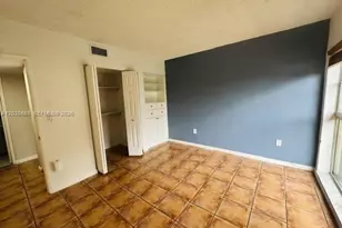 8775 Park Blvd, Miami, FL 33172 - Photo 11