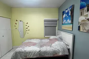 18306 NW 68th Ave, Hialeah, FL 33015 - Photo 15