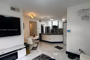 18306 NW 68th Ave, Hialeah, FL 33015 - Photo 5