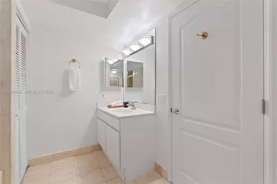 1800 Sunset Harbour Dr #1003, Miami Beach, FL 33139 - Photo 27