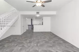 1393 Barcelona Way, Weston, FL 33327 - Photo 11