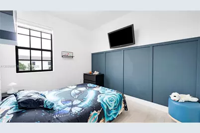 1147 SW 7th Ct, Florida City, FL 33034 - Photo 29