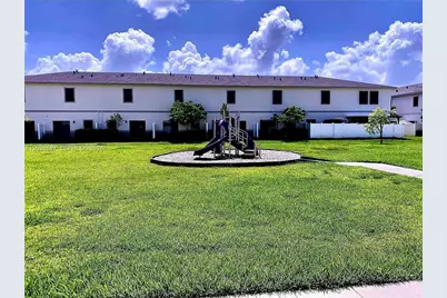1147 SW 7th Ct, Florida City, FL 33034 - Photo 3