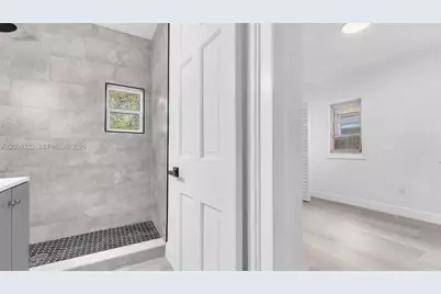 1365 NW 55th Ter #B, Miami, FL 33142 - Photo 19