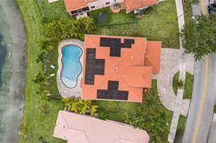 2001 SE 14th Cir, Homestead, FL 33035 - Photo 3