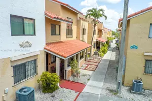 2740 W 62nd Pl, Hialeah, FL 33016 - Photo 21