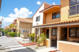 2740 W 62nd Pl, Hialeah, FL 33016 - Photo 25