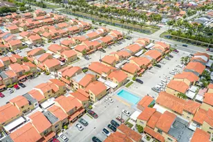 2740 W 62nd Pl, Hialeah, FL 33016 - Photo 29