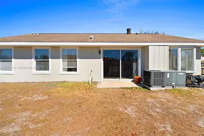 1526 SE Port St Lucie Blvd, Port Saint Lucie, FL 34952 - Photo 37
