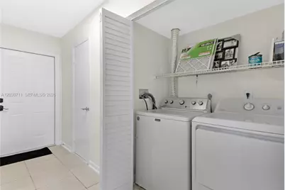 741 NW 105th Ter #Townhouse, Pembroke Pines, FL 33026 - Photo 9