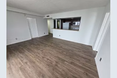 [Address not provided], North Miami, FL 33181 - Photo 1