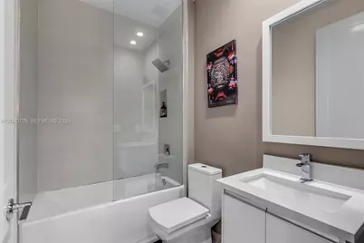 10545 NW 63rd Ter, Doral, FL 33178 - Photo 29