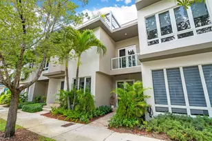 10545 NW 63rd Terrace, Doral, FL 33178 - Photo 3
