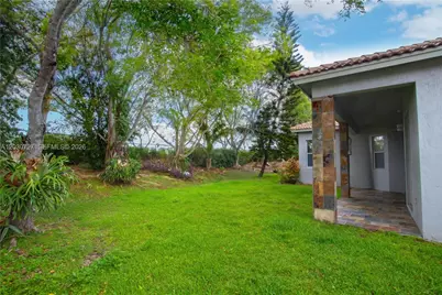 19548 S Whitewater Ave, Weston, FL 33332 - Photo 33