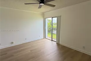 8560 N Sherman Cir, Miramar, FL 33025 - Photo 17