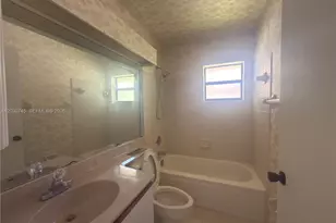 2526 N Carambola Cir N, Coconut Creek, FL 33066 - Photo 15