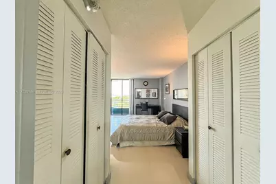3300 NE 192nd St #PH10, Aventura, FL 33180 - Photo 11