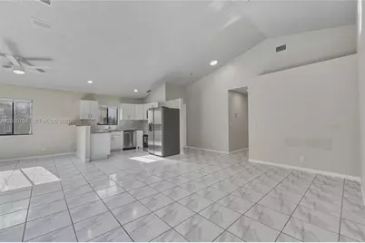 [Address not provided], North Lauderdale, FL 33068 - Photo 11
