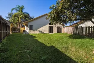 [Address not provided], North Lauderdale, FL 33068 - Photo 5