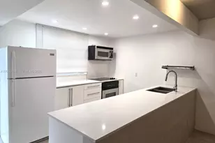 16410 Miami Dr, North Miami Beach, FL 33162 - Photo 5