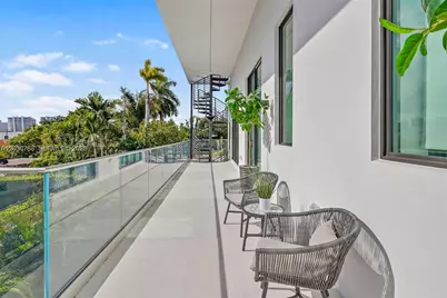278 190th St, Sunny Isles Beach, FL 33160 - Photo 37