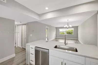 6800 Royal Palm Blvd #302F, Margate, FL 33063 - Photo 5