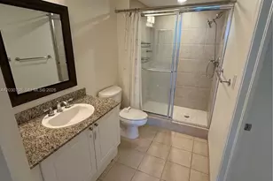 19501 W Country Club Dr, Aventura, FL 33180 - Photo 9