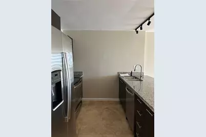 600 NE 36th St #417, Miami, FL 33137 - Photo 7