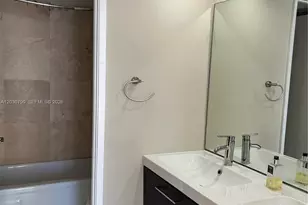 600 NE 36th St, Miami, FL 33137 - Photo 25