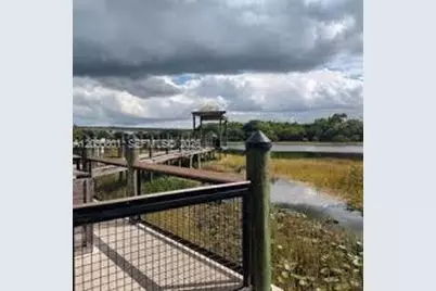 248 W Riverbend Dr, Sunrise, FL 33326 - Photo 23