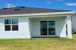 1689 Whistlegrass Ln, Loxahatchee, FL 33470 - Photo 5