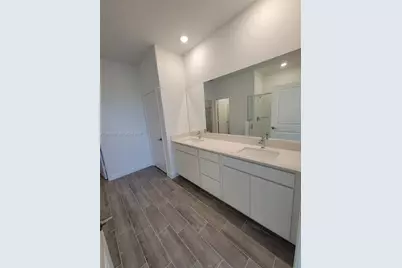 1689 Whistlegrass Ln #1689, Loxahatchee, FL 33470 - Photo 17