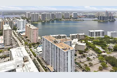 231 174th St #901, Sunny Isles Beach, FL 33160 - Photo 3