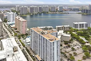 231 174th St, Sunny Isles Beach, FL 33160 - Photo 3