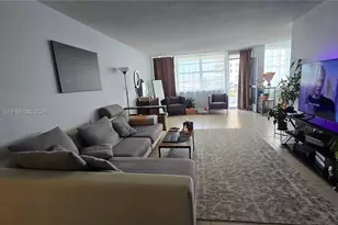 250 174th St, Sunny Isles Beach, FL 33160 - Photo 3
